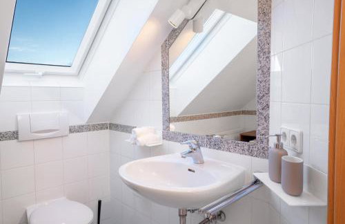 Therme Erding & Fly Apartment Berglern - Foto 6