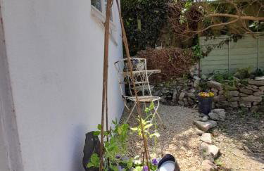 My Little Studio - Photo 16