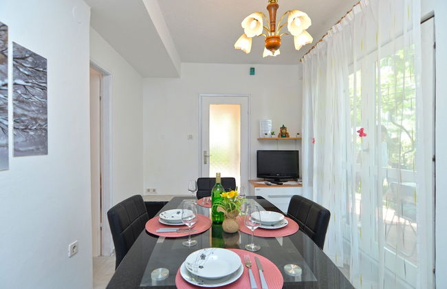 Apartment 358 - Photo 24