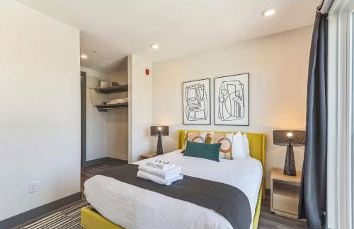 Gorgeous Apt for 8 with Rooftop & Gym Near DT - Foto 14