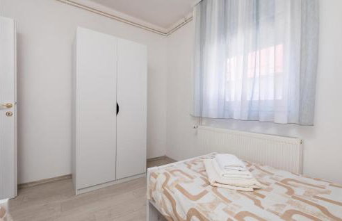 Nice Home In Debelo Brdo I - Photo 31