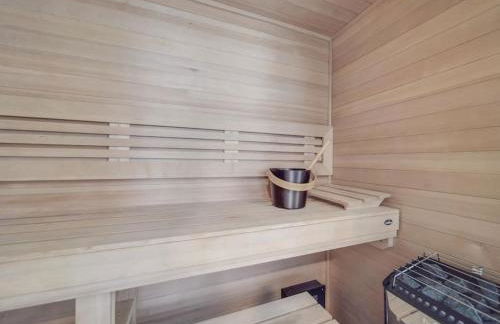 Rooftop Retreat Heart of NoDa Light Rail Sauna - Foto 6