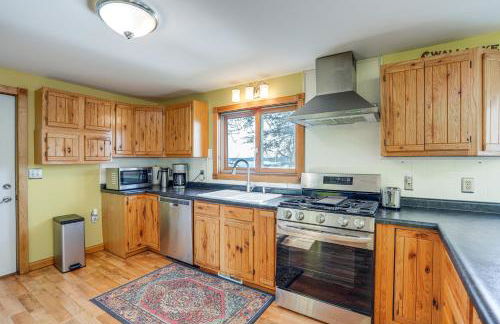 Delton Lake House with Boat Dock Fish, Swim and More! - Foto 9