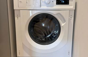 Le Pressoir, maison au calme, grand jardin, vue dégagée sur les champs, belle terrasse, 3 chambres, 2 sdb, 2 WC, parking privé, 5 kms de Bayeux et 7 kms plage d'Arromanches au coeur des plages du débarquement - Foto 24