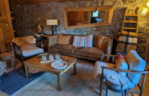 Bas de chalet au coeur des Aravis, entre lac et montagne - Photo 7