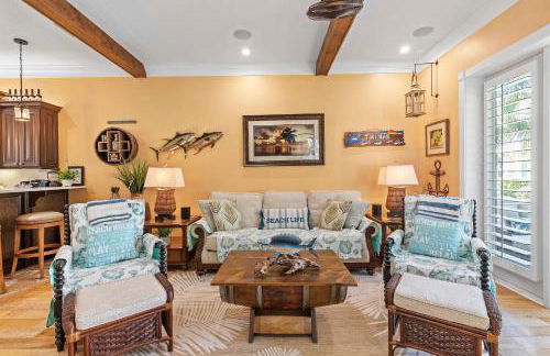 Outriggers 18- Happy Daze - Foto 16