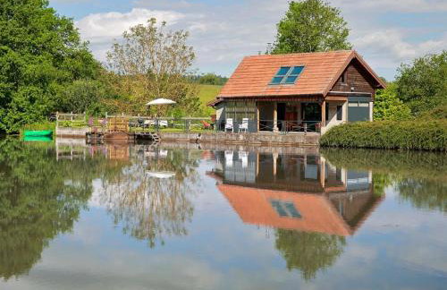 Une Maison de Campagne Atypique au Bord de L'eau - Foto 2