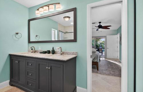 Harbor Haven Home for 7 - Foto 32