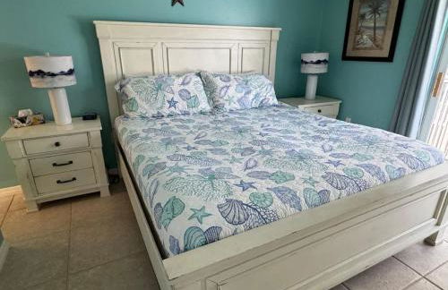 Beachfront Condo! Gulf View From All Rooms, Pool, Chairs Provided - Foto 14