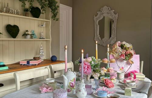 Cottage - Sleep 4 Pet Friendly & Enclosed Garden - Foto 21