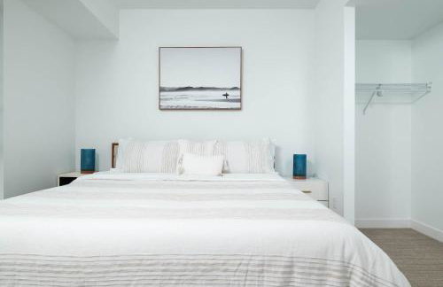 Central 1BR Apartment Assembly Square Pool Gym Parking Sleep 5 - Foto 11