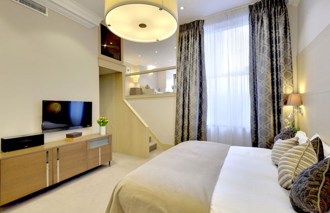 Claverley Court - Photo 17