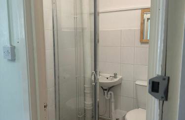 Flexy rooms self-contained one-bedroom flat - Foto 4