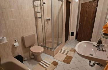 Sutra Home - Ottobrunn, Munich - Foto 3