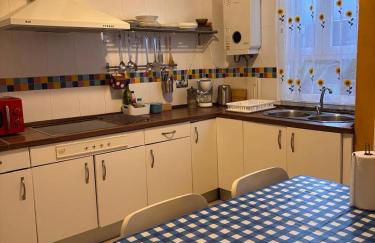 CASTILLEJA , Casa-Apartamento cerca centro Sevilla Wifi Familias Trabajo Garaje - Foto 17