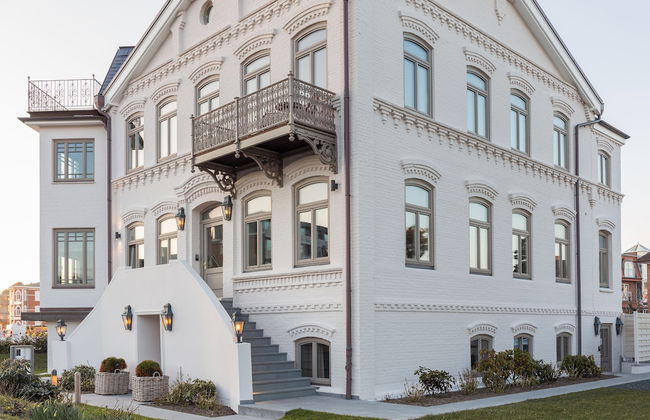 Mimosa Suites - Photo 1