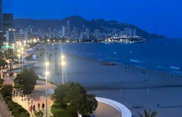 Casa Pepa con vistas y amaneceres en Benidorm - Photo 2
