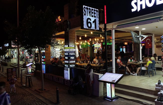 Street61 Studios - Photo 58