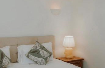 Stable lodge with Cosy Log Fire & Optional Hot tub - Foto 13