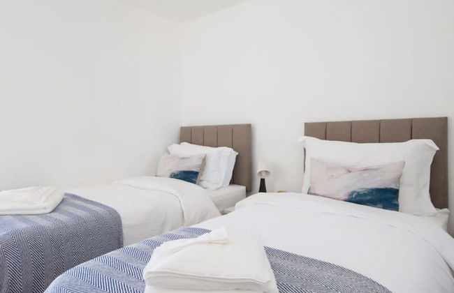 Beachfront Apartment With Panoramic Sea Views - Foto 23