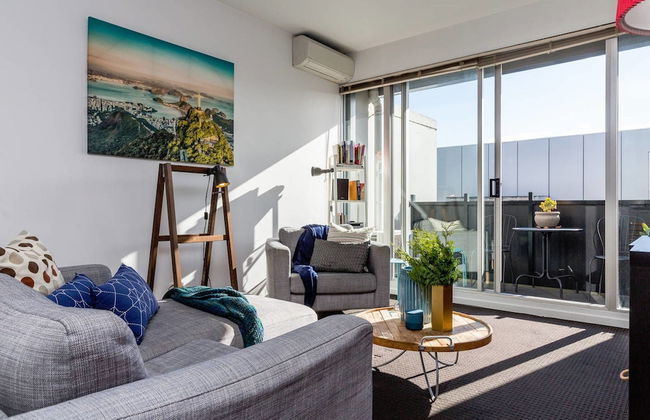 Mika, 2bdr Fitzroy pad With Secure Parking - Foto 16