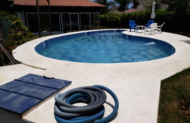 Beautiful Vacation Home Indigo Palomino - Photo 15