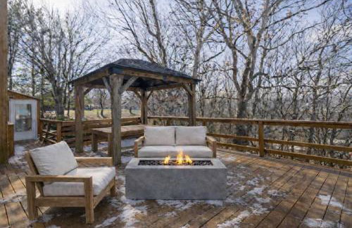 Amazing Views Hot Tub Deck FirePit & Game Room - Foto 65