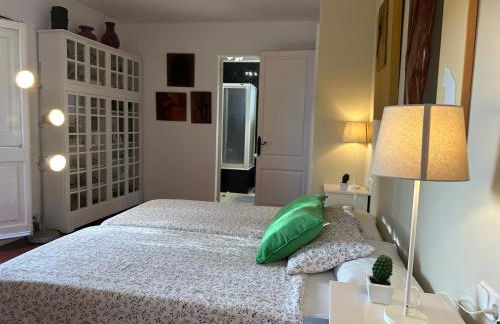 Casa única con jardín a 45 metros de la playa. BE - Foto 56