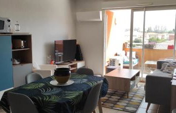 Appartement avec grande terrasse à 15 mn de la mer - Foto 1