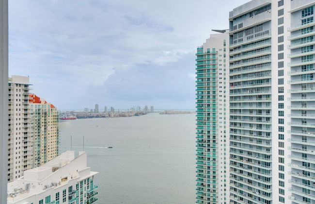 Oceanfront Luxury Condos - Photo 29