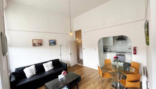 On the Quay - Foto 3