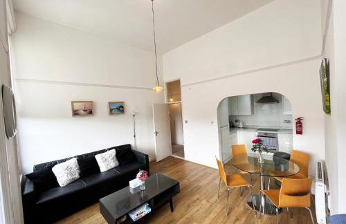 On the Quay - Foto 3