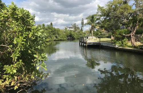 One-of-a-kindBeach, Village, Dock & Private Pool! - Foto 58