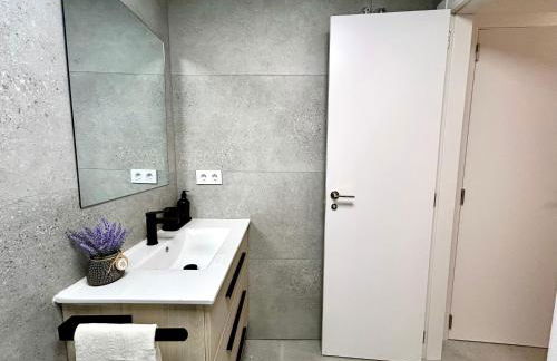 Convenient, Charming Apartment 15 Mins from City Center - Foto 22