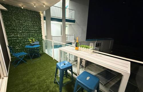 Oceanfront 1 BR Oasis w Parking & Pool 417 - Foto 24