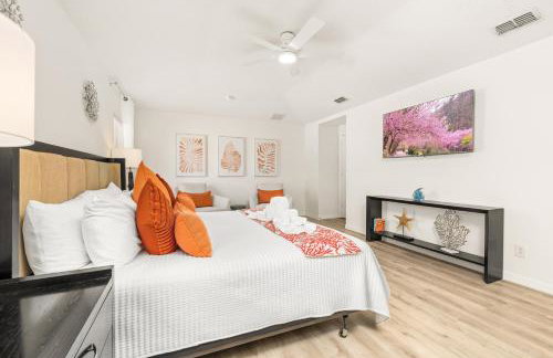 654- Newly Renovated Fabulous 4-Bedroom Pool Home in Watersong Resort, Game Room, Theater Room and More - Foto 47