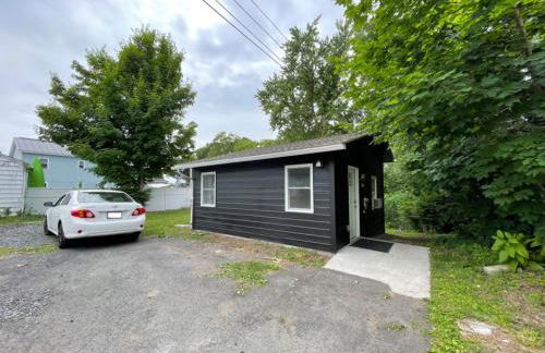 Campfire Cottage Fireplace, fire pit & no chores! - Foto 2