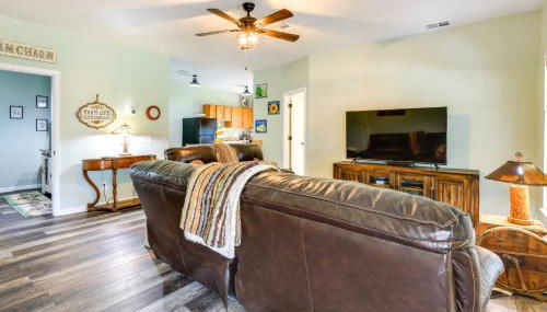 Pet-Friendly Cabin on 50 Acres in Palm City! - Foto 4