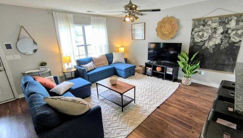 The Columbia Crash Pad Near Bases, USC, Shops - Foto 4