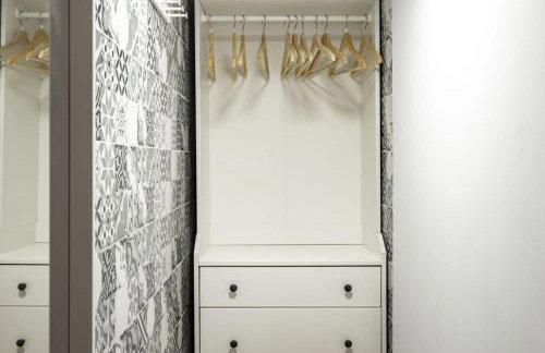 NEW Renovated COZY APPARTMENT CENTRIC - Photo 8