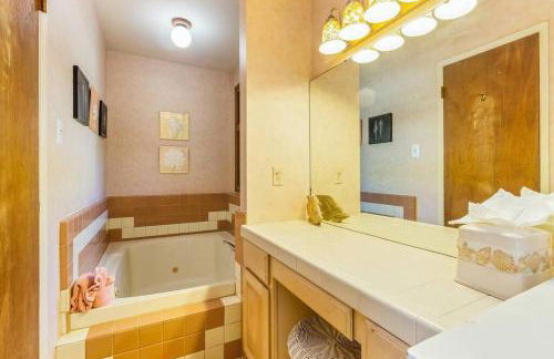 Oceanview, Walk To Beach, Fire Pit - Photo 7