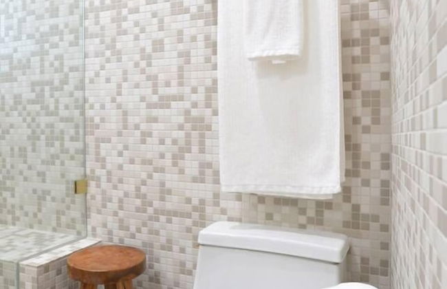 Charming 2br/2ba Cottage - Close to the Beach - Foto 32