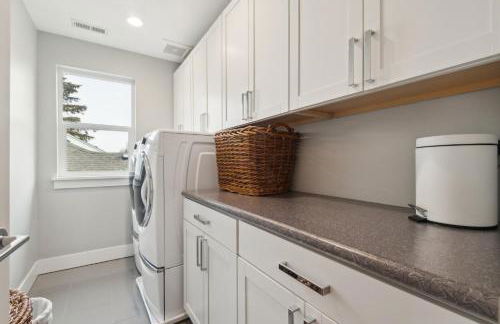 Spacious Family Retreat - Media Room & Patio home - Foto 34