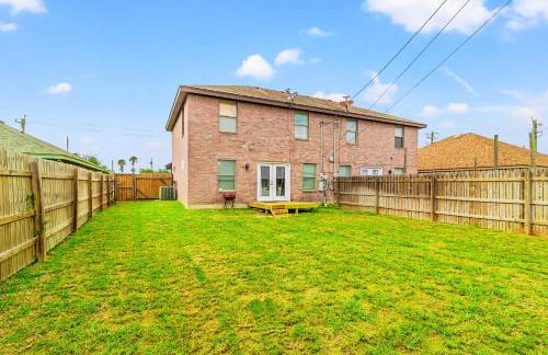 8 Mins to SPI Beach Spacious 3BR with Backyard - Foto 53