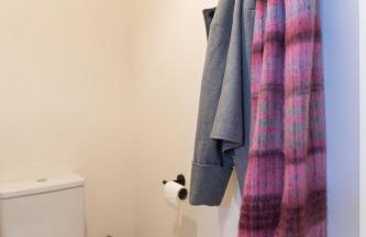 Stylish 3 bed house in Bedford perfect for Contractors and families - Foto 19