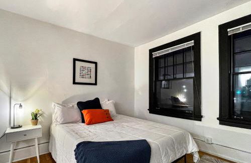 Quiet Studio on Grand - Downtown DSM! - Photo 2