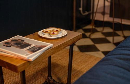 2 The Old Canteen, Two Minute Walk To Beach - Photo 29