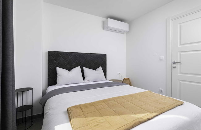 Luxury Krk Villa With Private Pool and Gardens - Photo 6