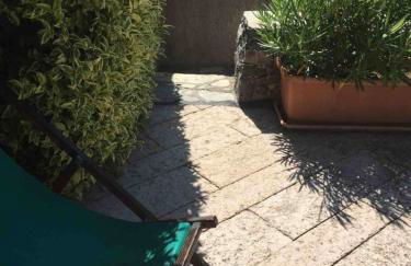 Stunning medieval setting surrounded by mountains - Photo 23