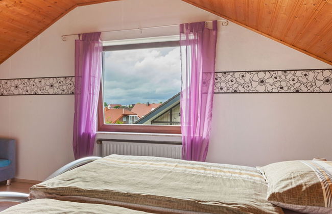 Apartment in Bad Wunnenberg Near Ski Willingen - Photo 3